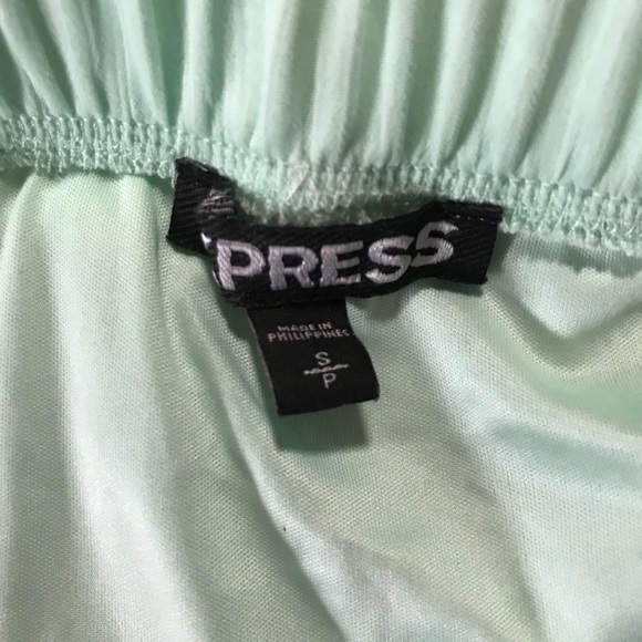 Express mint green Chiffon maxi skirt - Picture 4 of 4